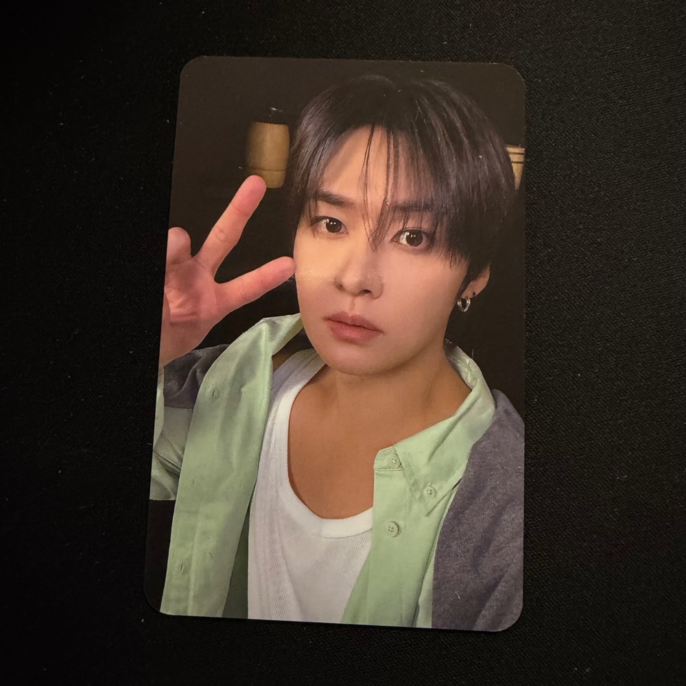STRAY KIDS Leeknow This & That Soundwave POB Photocardg